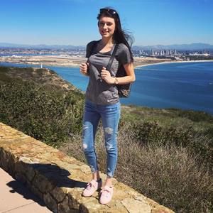 Meet your Posher, Rochelle